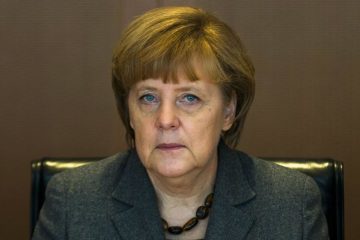 Ангела Меркель не намерена освобождать кресло федерального канцлера Германии.