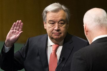 Антониу Гуттериш принес присягу и приступил к работе в должности Генерального секретаря ООН. Источник https://i.ytimg.com/